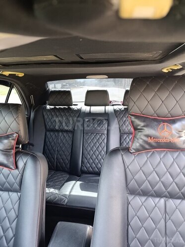 Mercedes E 320 1999, 441,000 km - 3.2 l - Ucar
