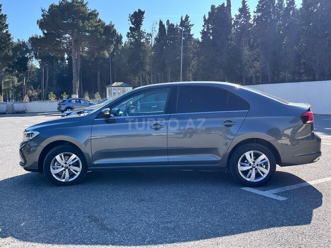 Volkswagen Polo 2021, 53,393 km - 1.6 л - Sumqayıt