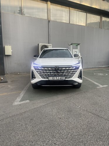 Changan  2025, 16,500 km - 1.5 л - Bakı