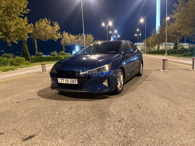 Hyundai Elantra 2018, 124,000 km - 2.0 l - Bakı