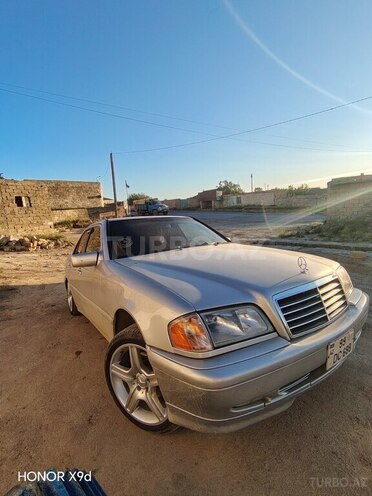 Mercedes C 230 2000, 504,710 km - 2.3 l - Bakı