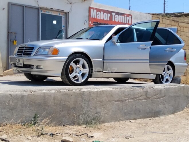 Mercedes C 230 2000, 504,710 km - 2.3 l - Bakı