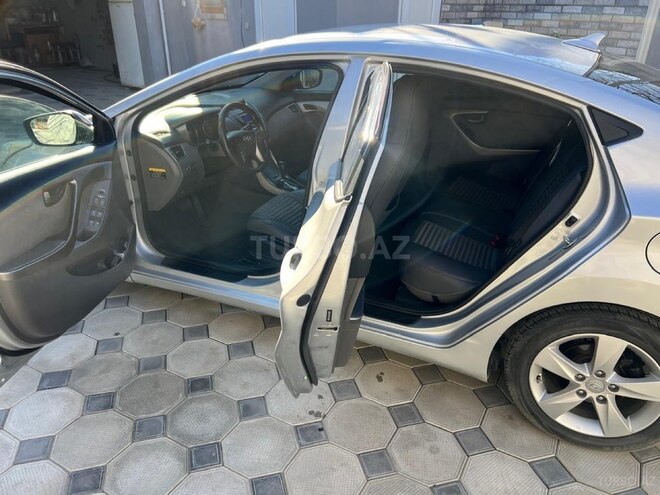 Hyundai Elantra 2013, 312,000 km - 1.8 l - Bakı
