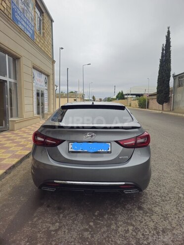 Hyundai Elantra 2013, 241,402 km - 1.8 л - Şəki
