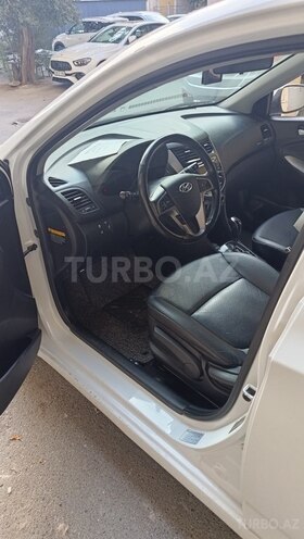 Hyundai Accent 2017, 192,000 km - 1.4 l - Bakı
