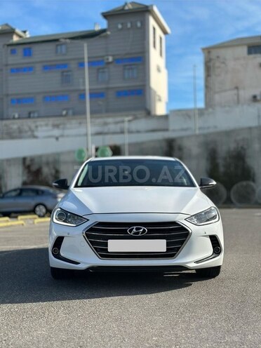 Hyundai Avante 2017, 186,000 km - 1.6 l - Bakı