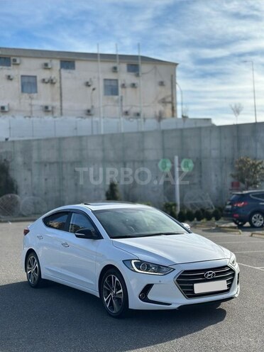 Hyundai Avante 2017, 186,000 km - 1.6 l - Bakı