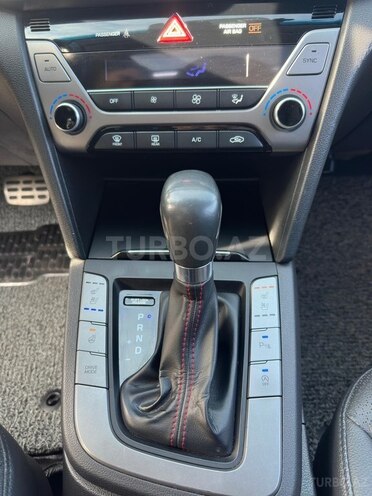 Hyundai Avante 2017, 186,000 km - 1.6 l - Bakı