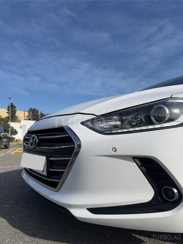 Hyundai Avante 2017, 186,000 km - 1.6 l - Bakı