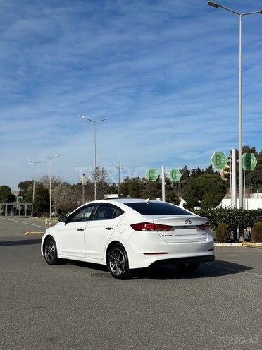 Hyundai Avante 2017, 186,000 km - 1.6 l - Bakı