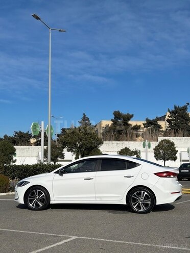 Hyundai Avante 2017, 186,000 km - 1.6 l - Bakı
