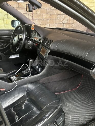 BMW 525 2001, 250,000 km - 2.5 l - Kürdəmir