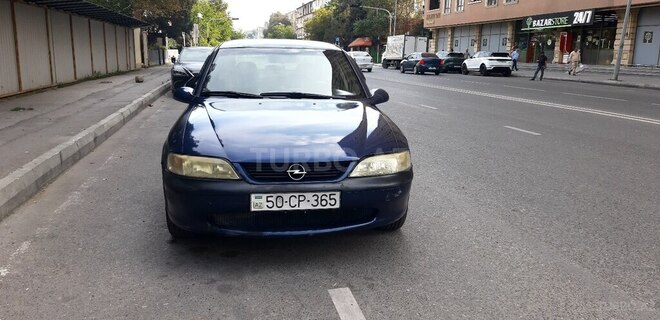Opel Vectra 1999, 195,000 km - 2.0 l - Bakı