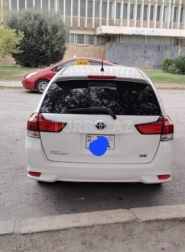 Toyota Corolla Fielder 2017, 266,000 km - 1.5 л - Sumqayıt