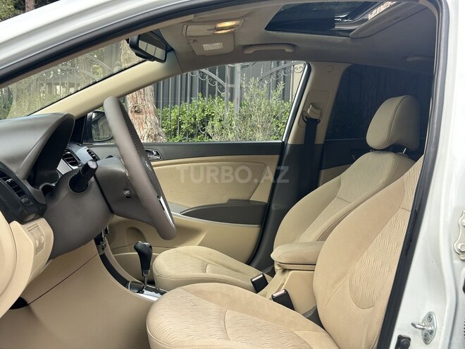 Hyundai Accent 2011, 215,000 km - 1.6 l - Sumqayıt
