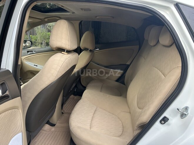 Hyundai Accent 2011, 215,000 km - 1.6 l - Sumqayıt