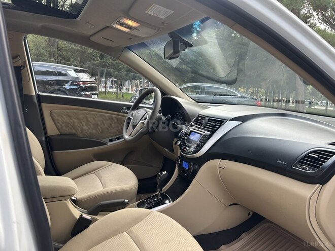 Hyundai Accent 2011, 215,000 km - 1.6 l - Sumqayıt
