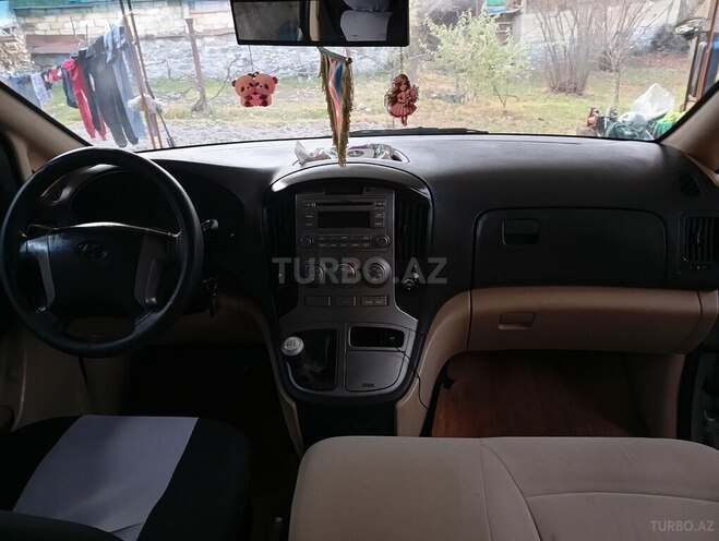Hyundai H-1 2009, 456,600 km - 2.5 l - Şəki