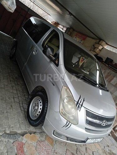 Hyundai H-1 2009, 456,600 km - 2.5 l - Şəki