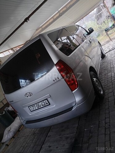 Hyundai H-1 2009, 456,600 km - 2.5 l - Şəki