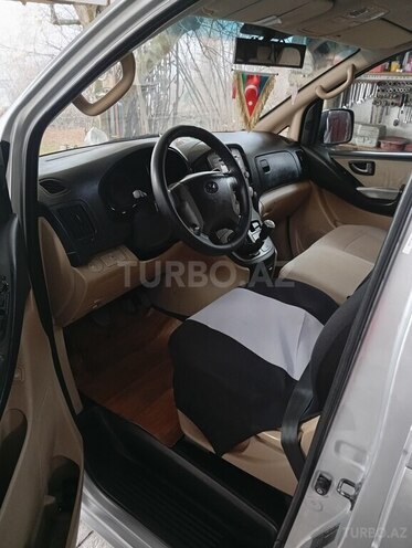 Hyundai H-1 2009, 456,600 km - 2.5 l - Şəki