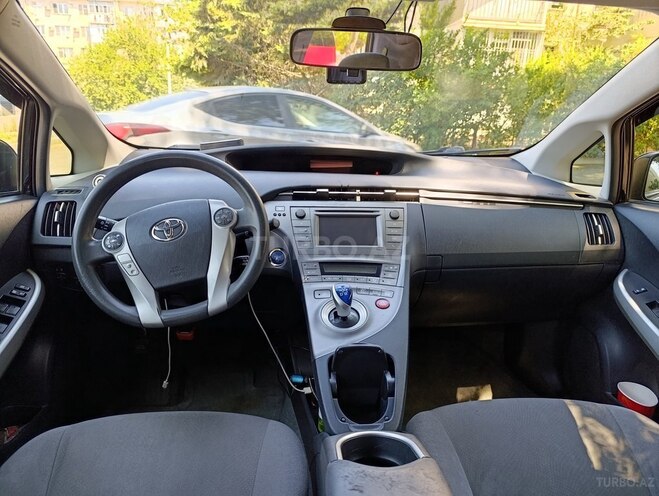 Toyota Prius 2013, 350,837 km - 1.8 л - Bakı