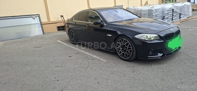 BMW 528 2013, 300,000 km - 2.0 l - Bakı