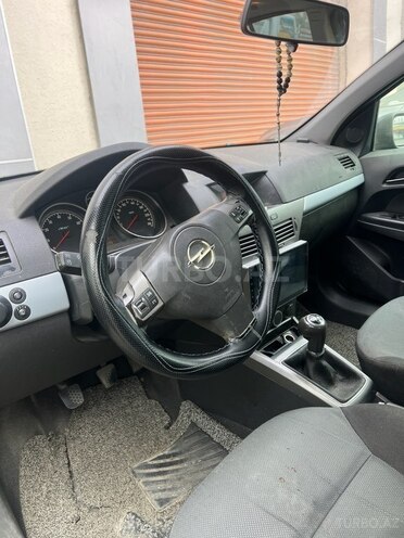 Opel Astra 2005, 350,000 km - 1.4 l - Bakı