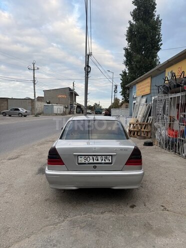 Mercedes C 180 1995, 437,000 km - 1.8 l - Bakı