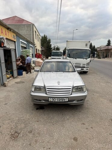 Mercedes C 180 1995, 437,000 km - 1.8 l - Bakı