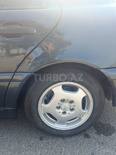 Mercedes C 200 1998, 290,000 km - 2.0 l - Mingəçevir
