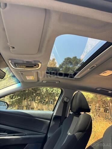 Hyundai Elantra 2021, 117,879 km - 1.6 l - Bakı