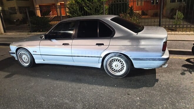 BMW 525 1995, 650,000 km - 2.5 l - Bakı
