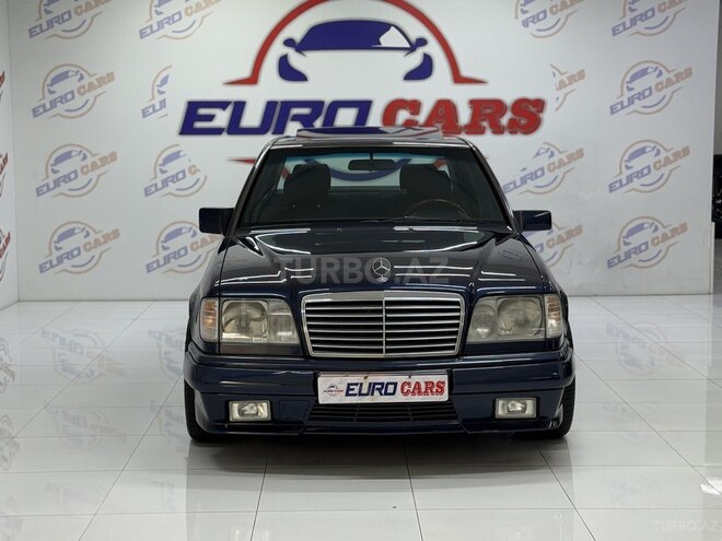 Mercedes 220 E 1995, 300,000 km - 2.2 l - Bakı