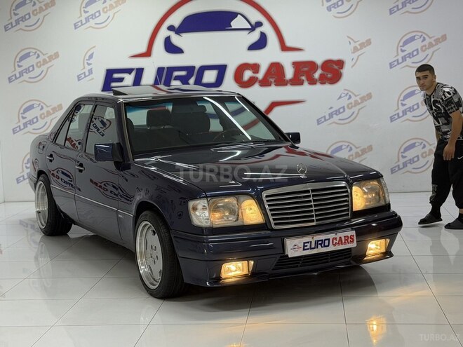 Mercedes 220 E 1995, 300,000 km - 2.2 l - Bakı