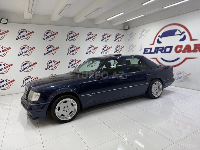 Mercedes 220 E 1995, 300,000 km - 2.2 l - Bakı