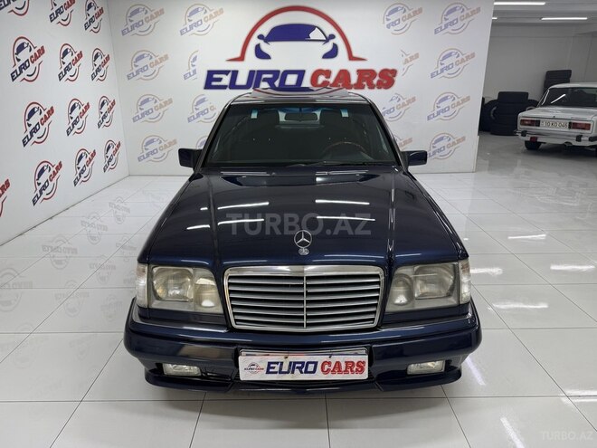 Mercedes 220 E 1995, 300,000 km - 2.2 l - Bakı