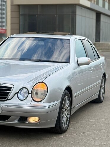 Mercedes E 320 2000, 255,363 km - 3.2 l - Bakı