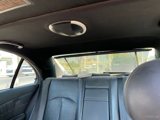 Mercedes E 320 2003, 285,000 km - 3.2 l - Bakı