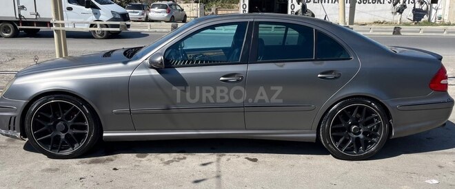 Mercedes E 320 2003, 285,000 km - 3.2 l - Bakı