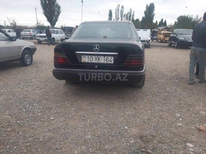 Mercedes 250 D 1994, 200,000 km - 2.5 l - Bakı