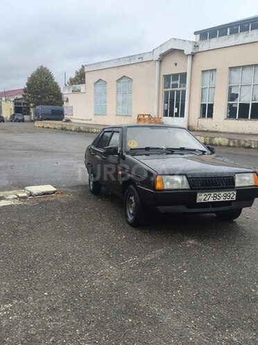 LADA (VAZ) 21099 2000, 450,000 km - 1.6 l - Xudat