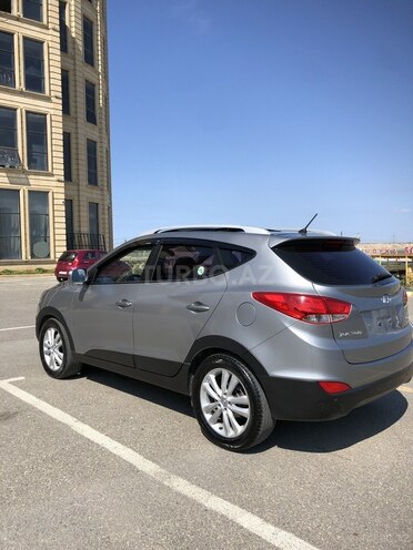Hyundai Tucson 2011, 255,000 km - 2.0 л - Bakı