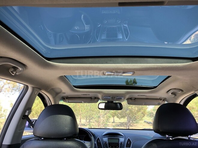 Hyundai Tucson 2011, 255,000 km - 2.0 л - Bakı