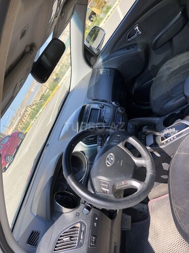 Hyundai Tucson 2011, 255,000 km - 2.0 л - Bakı