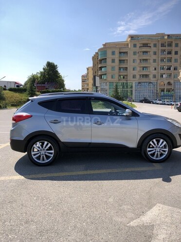 Hyundai Tucson 2011, 255,000 km - 2.0 л - Bakı