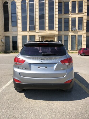 Hyundai Tucson 2011, 255,000 km - 2.0 л - Bakı