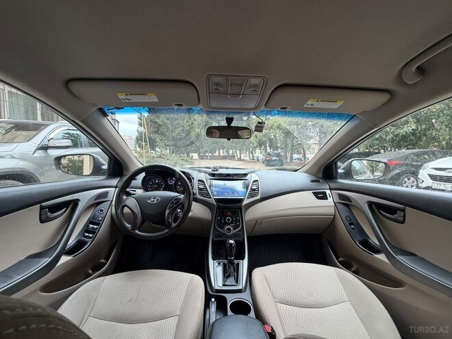 Hyundai Elantra 2015, 111,000 km - 1.8 l - Bakı