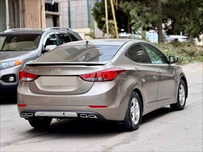 Hyundai Elantra 2015, 111,000 km - 1.8 l - Bakı