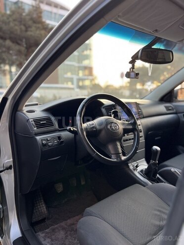 Toyota Corolla 2004, 183,400 km - 1.4 л - Bakı